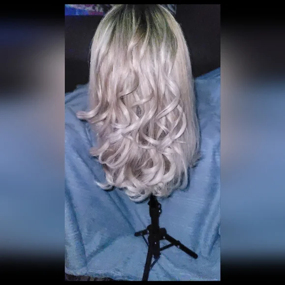 Blonde HUMAN Hair Wig by Uniwigs - Picture 10 of 16